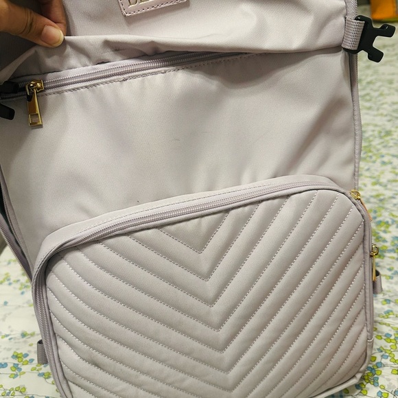 Carryon / backpack / airport small  luggage - Picture 7 of 10